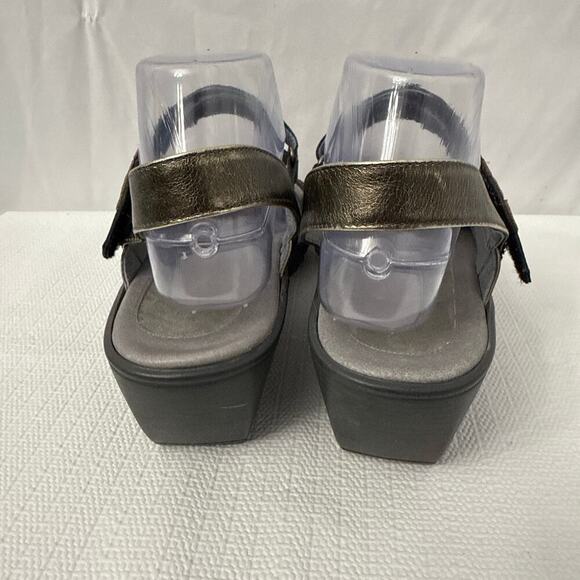 Naot Sandals Womens Size 11 Leather Wedge Pewter Rhinestone - Picture 3 of 8
